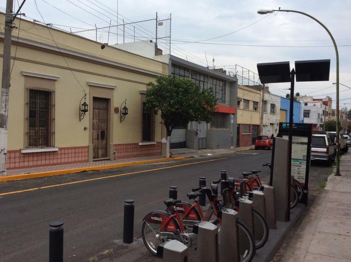 A Pousada Maria Bonita Guadalajara Exterior foto